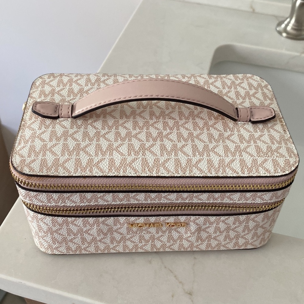 MK Jet Set Travel Bag